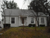 2411 2nd Avenue SE, Cedar Rapids, IA 52403 