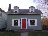 608 W 7th Street, Muscatine, IA 52761 