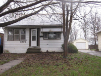 1901 Glenbrook Driv, Des Moines, IA 50316 