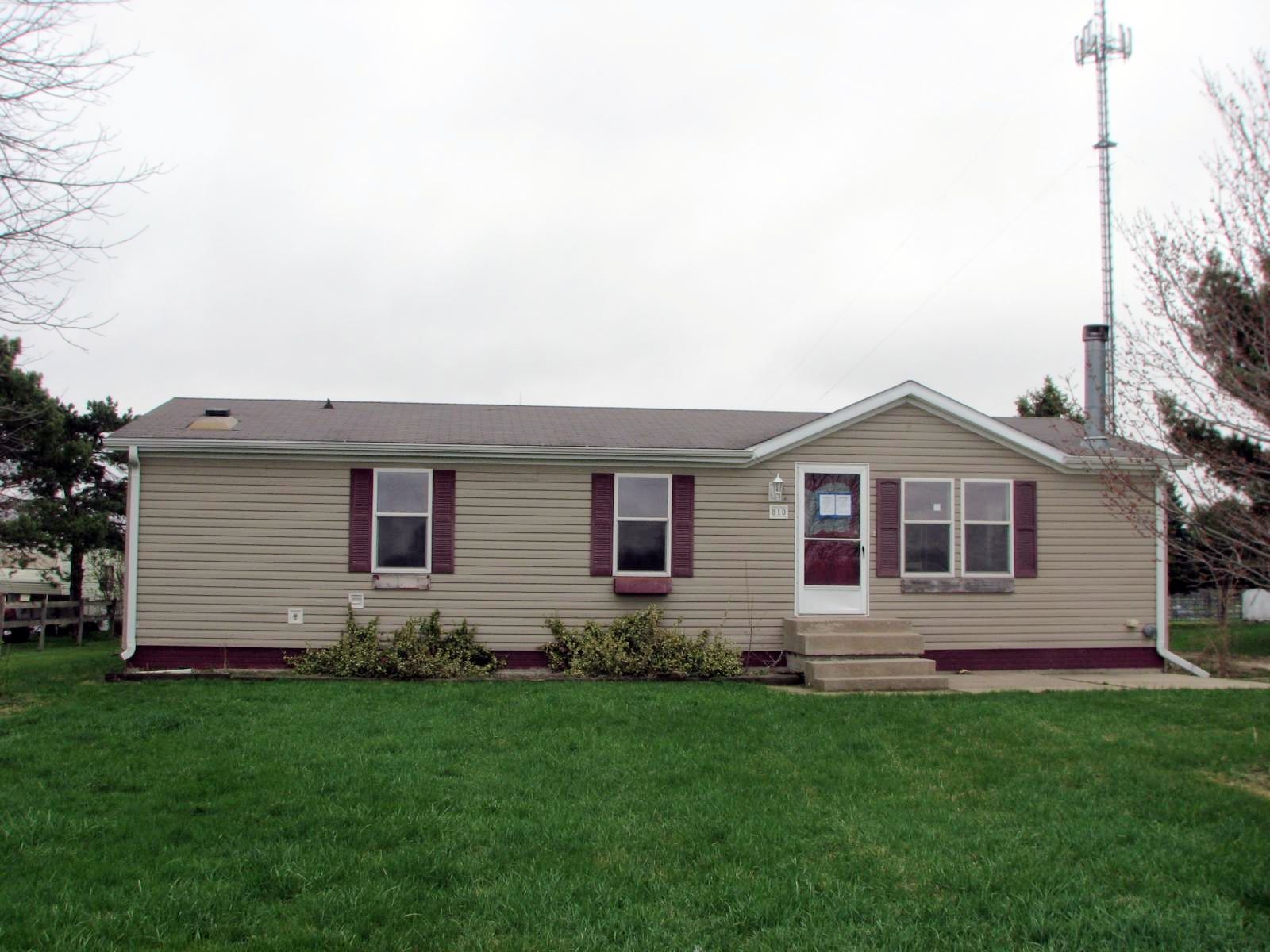 810 S Division St, Boone, IA 50036 