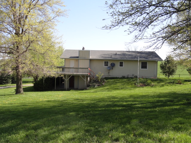 6513 Illinois St, Indianola, IA 50125 