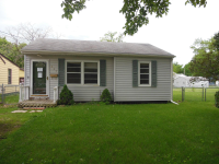 825 E Granger Ave, Des Moines, IA 50315 