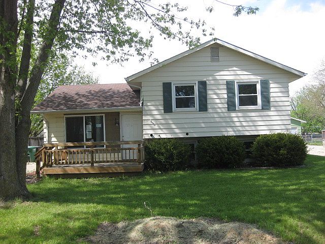 4661 Wakonda Dr, Norwalk, IA 50211 