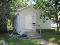 1020 N Tyler Ave, Mason City, IA 50401 