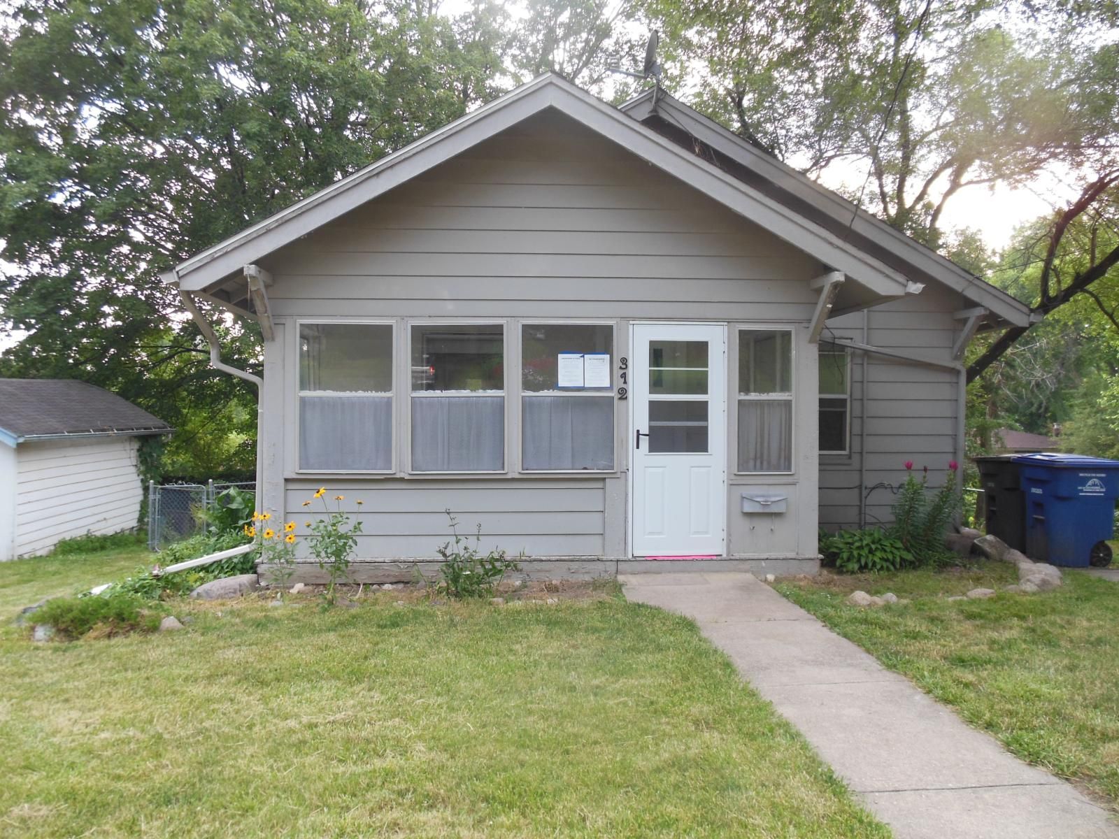 312 58th Street, Des Monies, IA 50312 