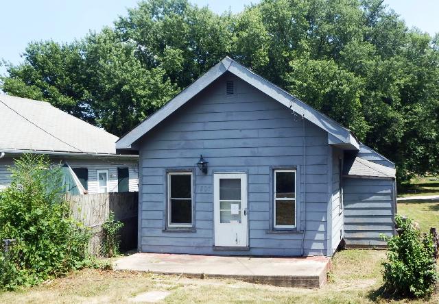 1807 Southwest 2nd Street, Des Moines, IA 50315 