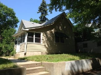 227 Helen St, Sioux City, IA 51105 