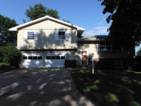 3606 Pawnee Pl, Sioux City, IA 51104 