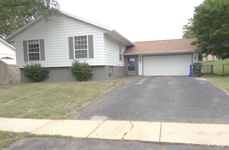 4806 Fruitwood Lane, Cedar Rapids, IA 52405 