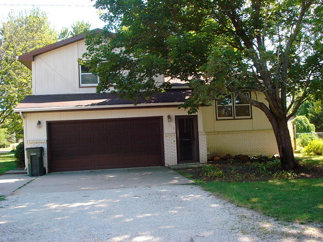 North Street, Maxwell, IA 50161 