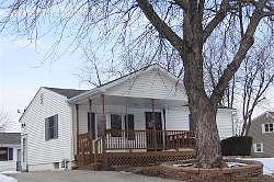 14Th, Newton, IA 50208 