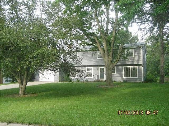 Manor, Grinnell, IA 50112 