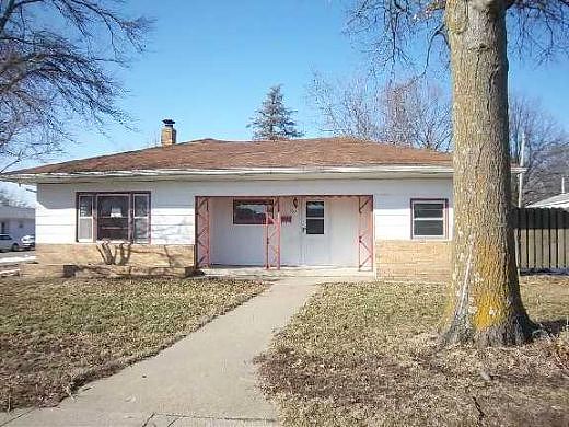 Iowa Street, Monroe, IA 50170 