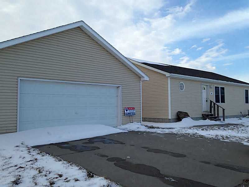 5Th Ave, Belle Plaine, IA 52208 