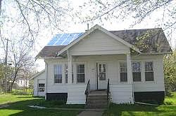 6Th, Belle Plaine, IA 52208 