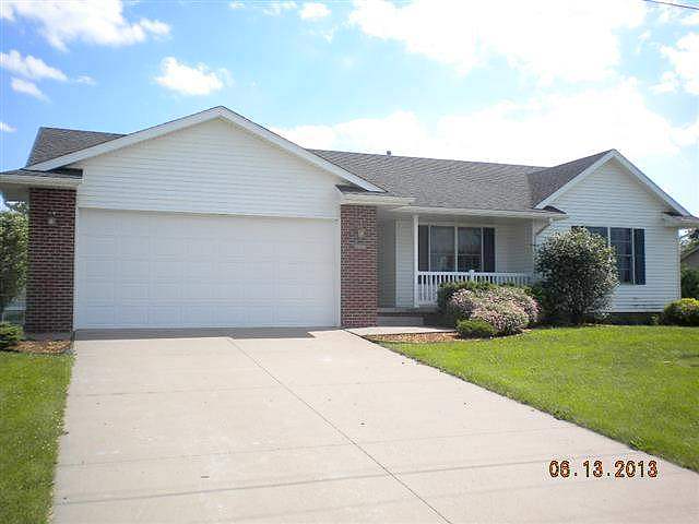 Lauretta, Blue Grass, IA 52726 