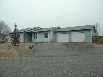 820 S 12th St, Challis, ID 83226 