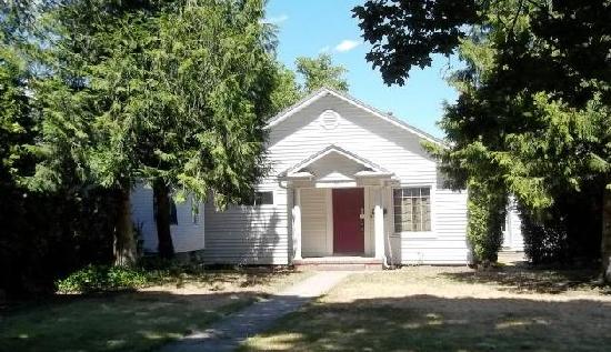 1307 9th Ave, Lewiston, ID 83501 