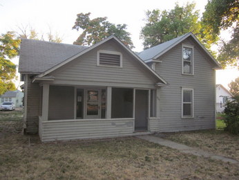 604 E Grove Avenue, Parma, ID 83660 