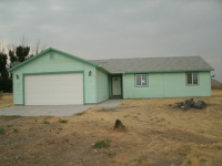 520 S Nanny Berry Way, Hammett, ID 83627 