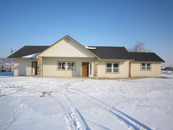 9330 Wright Road, Melba, ID 83641 
