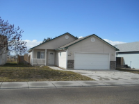 1033 S Cherokee Avenue, Emmett, ID 83617 