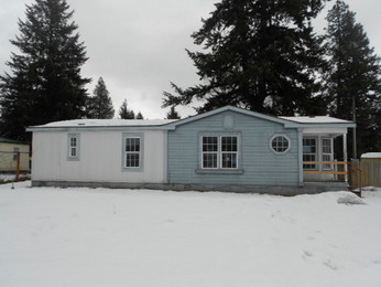 409 S 7th Avenue, Spirit Lake, ID 83869 