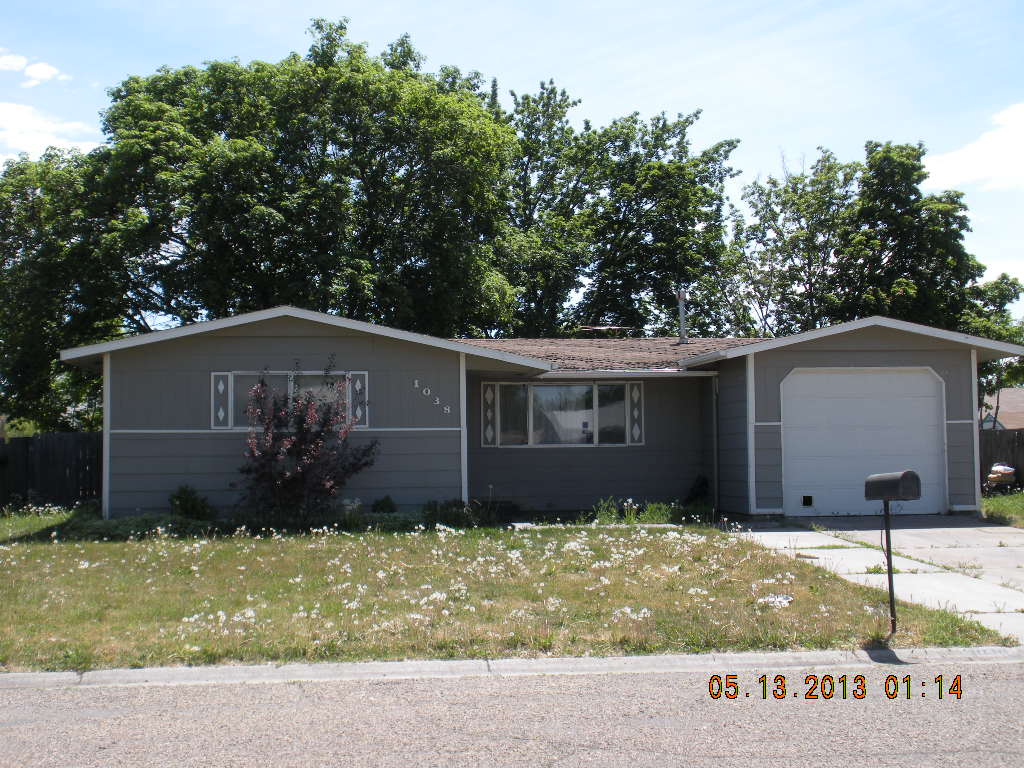 1038 20th St, Nampa, ID 83686 