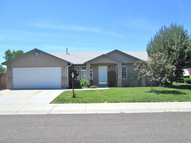 2077 North Dixie Avenue, Meridian, ID 83646 