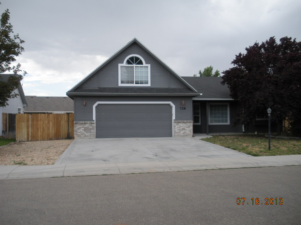 728 Miranda Avenue, Nampa, ID 83686 