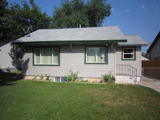 911 13th Avenue S, Nampa, ID 83651 