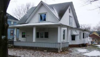301 South Locust Street, Genoa, IL 60135 