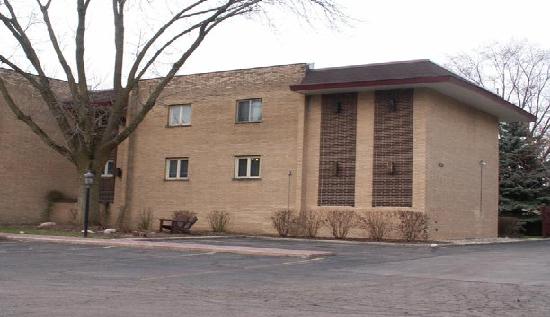 787 Wilson Avenue Unit #3, Glen Ellyn, IL 60137 