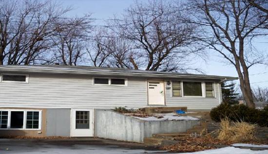 109 Eastwood, Collinsville, IL 62234 