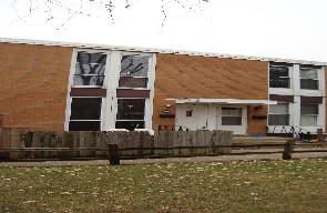 1866 Pine Court, Des Plaines, IL 60018 