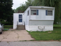 2421 24th Street, Bloomington, IL 61704 