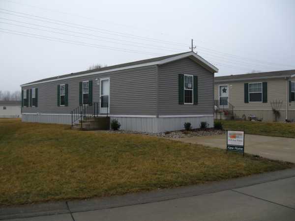 228 Woodland Trails Drive, Collinsville, IL 62234 