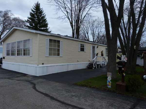 32581 North West Lane, Grayslake, IL 60030 