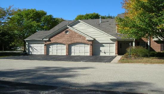 1500 Canbury Court Unit B2, Wheeling, IL 60090 