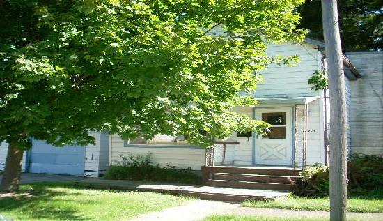 103 Madison St, Oregon, IL 61061 