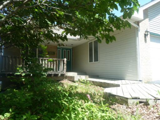 1908 Candlewick Dr, Poplar Grove, IL 61065 