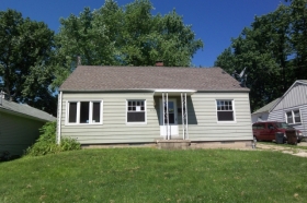 2207N FLORA AVE, PEORIA, IL 61604 