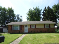 402 PHYLLIS AVE, ROCHELLE, IL 61068 