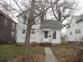 305 S STERLING ST, STREATOR, IL 61364 