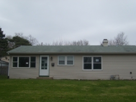 320 AMARILLO DRIVE, CARPENTERSVILLE, IL 60110 