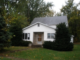 539 N 1800, GOODWINE, IL 60939 