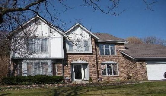 8498 Walredon Avenue, Burr Ridge, IL 60527 