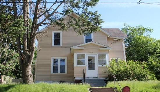 1820 25th Avenue, Moline, IL 61265 