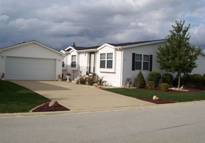1087 Long Oak Rd, Manteno, IL 60950 