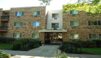 420 S Home Ave #105, Oak Park, IL 60302 